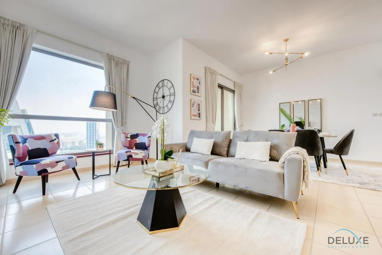 Vogue 2Br At Shams 2 Jbr By Deluxe Holiday Homes Dubai