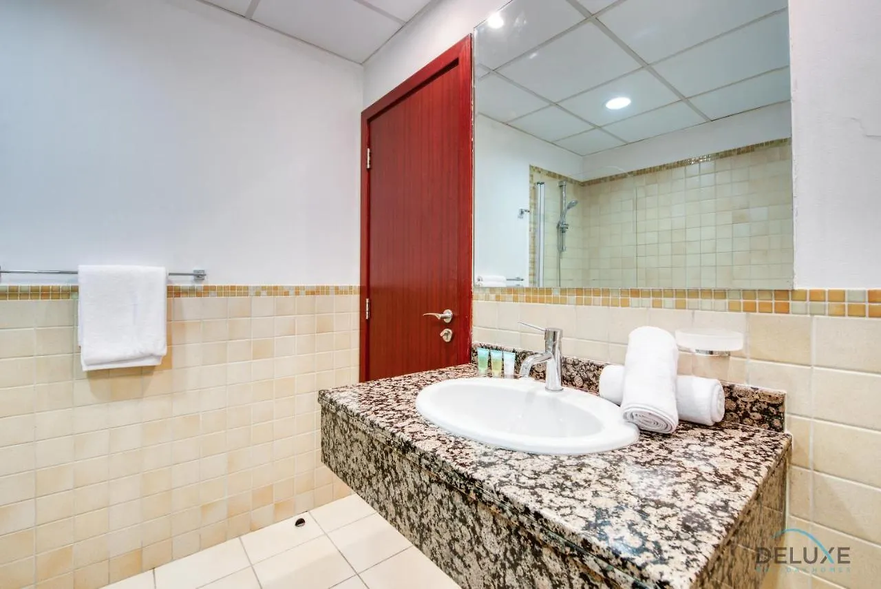 Vogue 2Br At Shams 2 Jbr By Deluxe Holiday Homes Dubai 0*,  Emirados Árabes Unidos